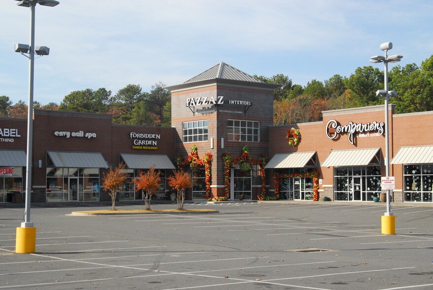 14810 Cantrell Rd, Little Rock, AR à louer - Photo de l’immeuble – Image 3 sur 13