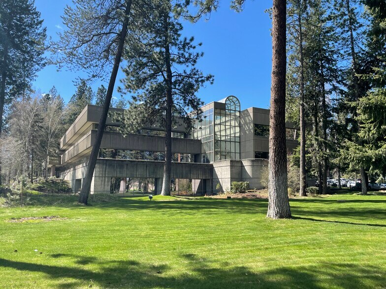 6500 N Mineral Dr, Coeur d'Alene, ID à vendre - Photo de l’immeuble – Image 3 sur 17