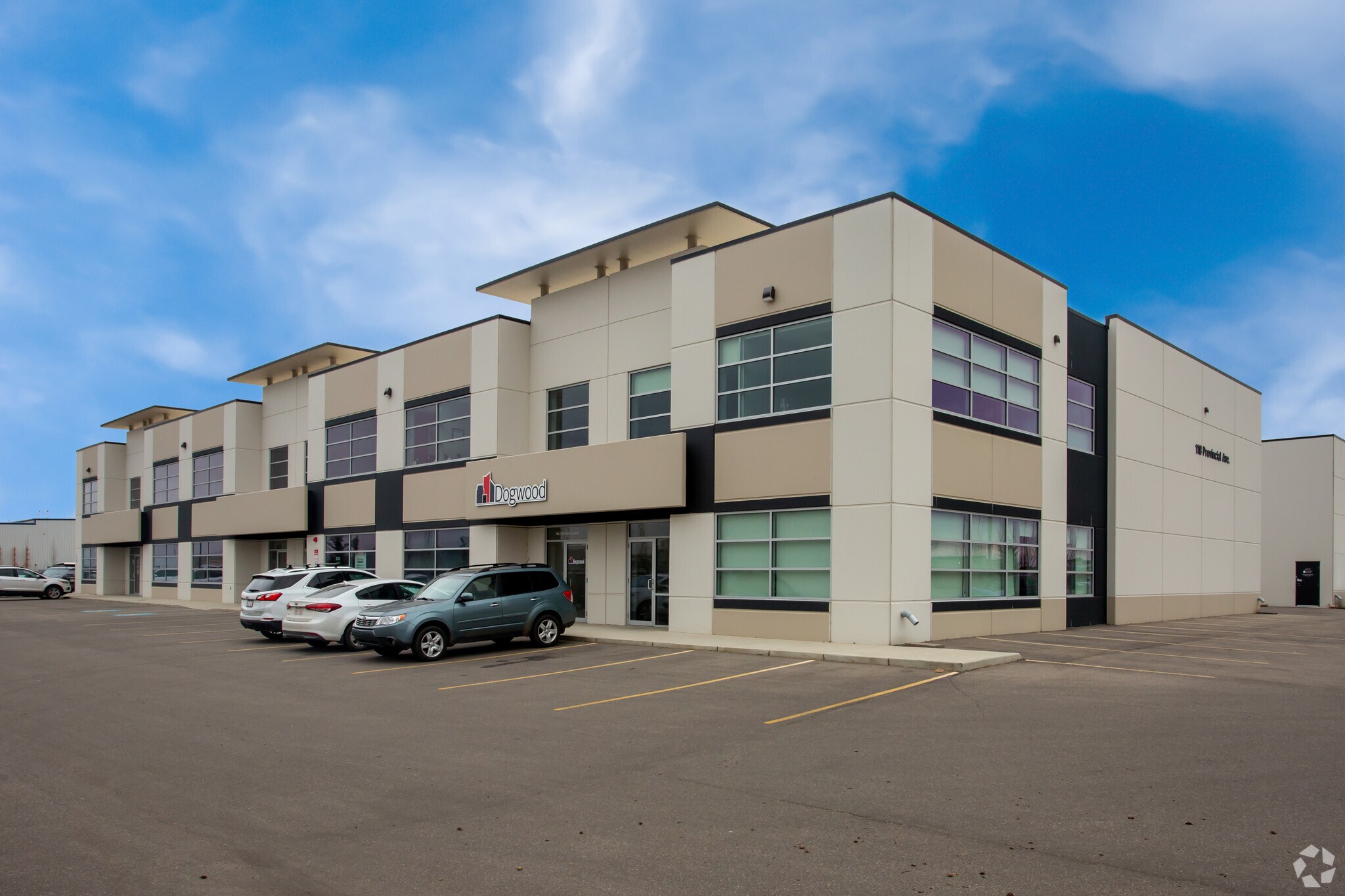 118 Provincial Ave, Sherwood Park, AB à vendre Photo de l’immeuble– Image 1 sur 10