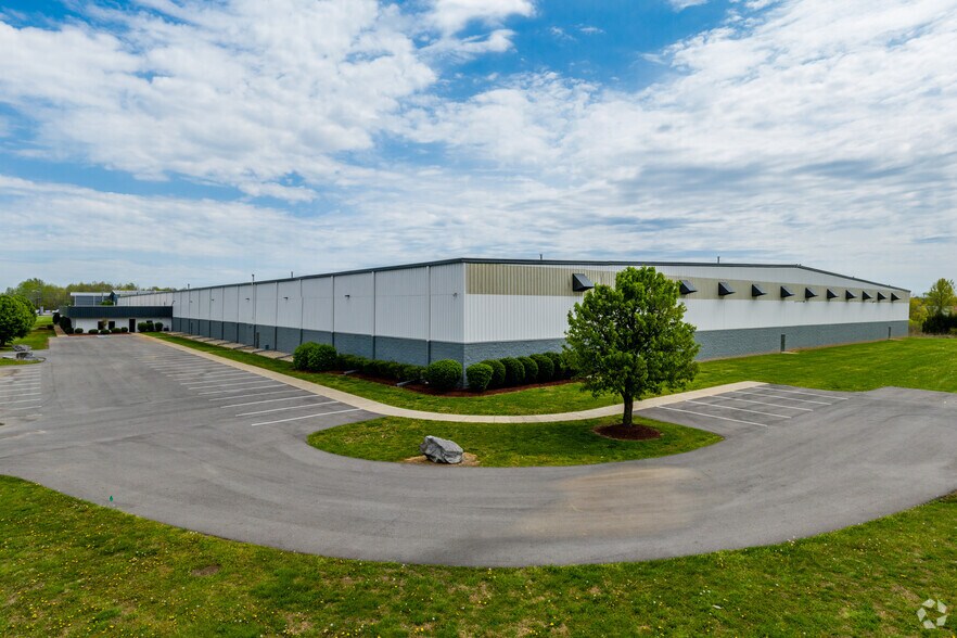 109 Kirby Dr, Portland, TN à louer - Photo principale – Image 1 sur 9