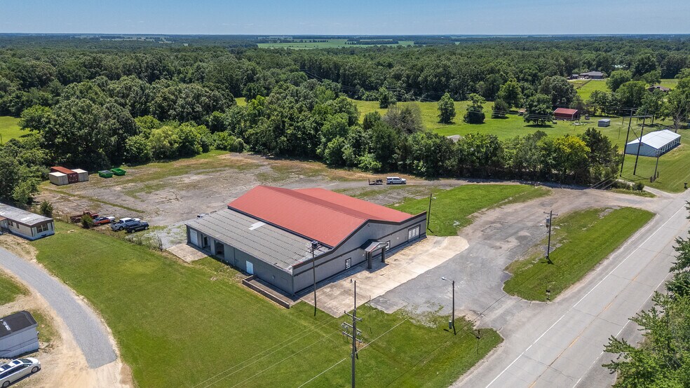 602 E Outer Rd, Poplar Bluff, MO à louer - Photo de l’immeuble – Image 3 sur 26