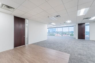 17950 Preston Rd, Dallas, TX à louer Photo intérieure– Image 1 sur 7