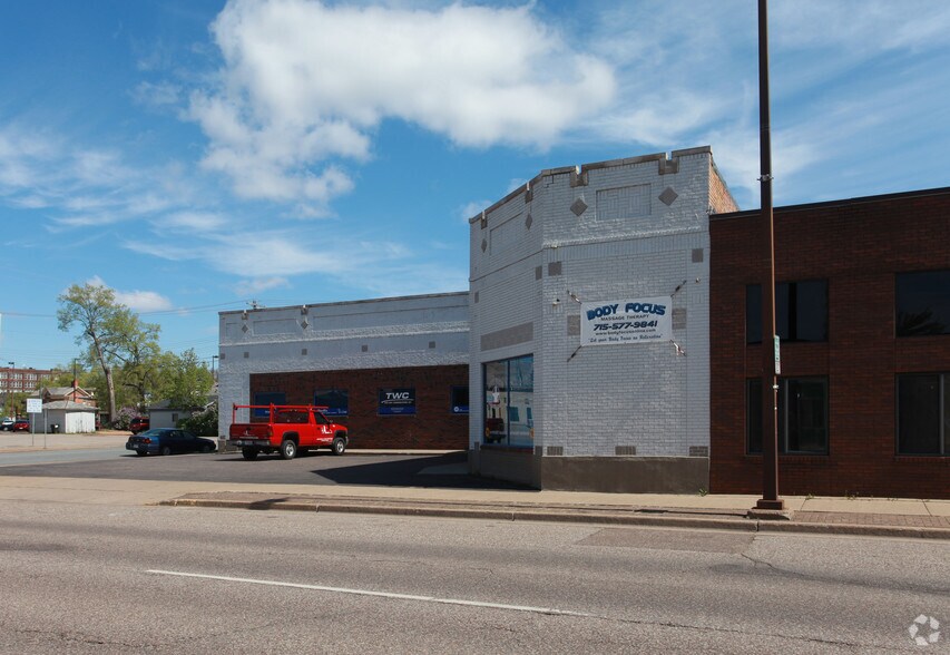705 S Barstow St, Eau Claire, WI à vendre - Photo de l’immeuble – Image 3 sur 11