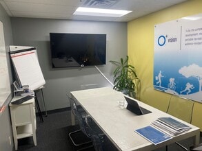 5500 Lincoln Dr, Edina, MN à louer Photo intérieure– Image 2 sur 2