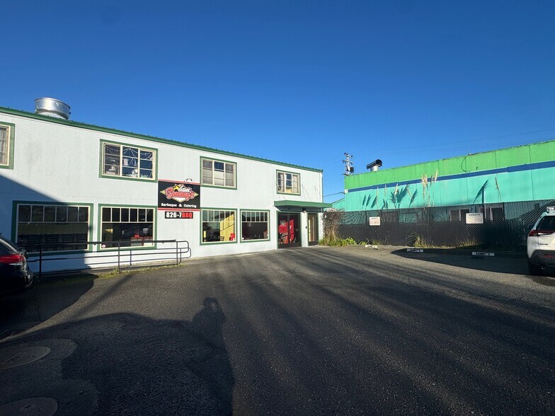 455-475 I St, Arcata, CA à louer - Photo de l’immeuble – Image 2 sur 15