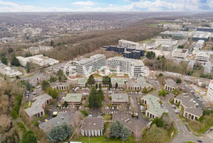 Bureau dans Orsay à louer - Photo de l’immeuble – Image 3 sur 11
