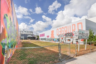 Plus de détails pour 320 NW 29th St, Miami, FL - Terrain à vendre