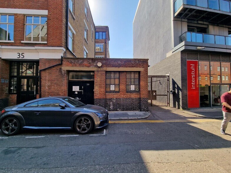 20 Northburgh St, Londres à louer - Photo de l’immeuble – Image 2 sur 4