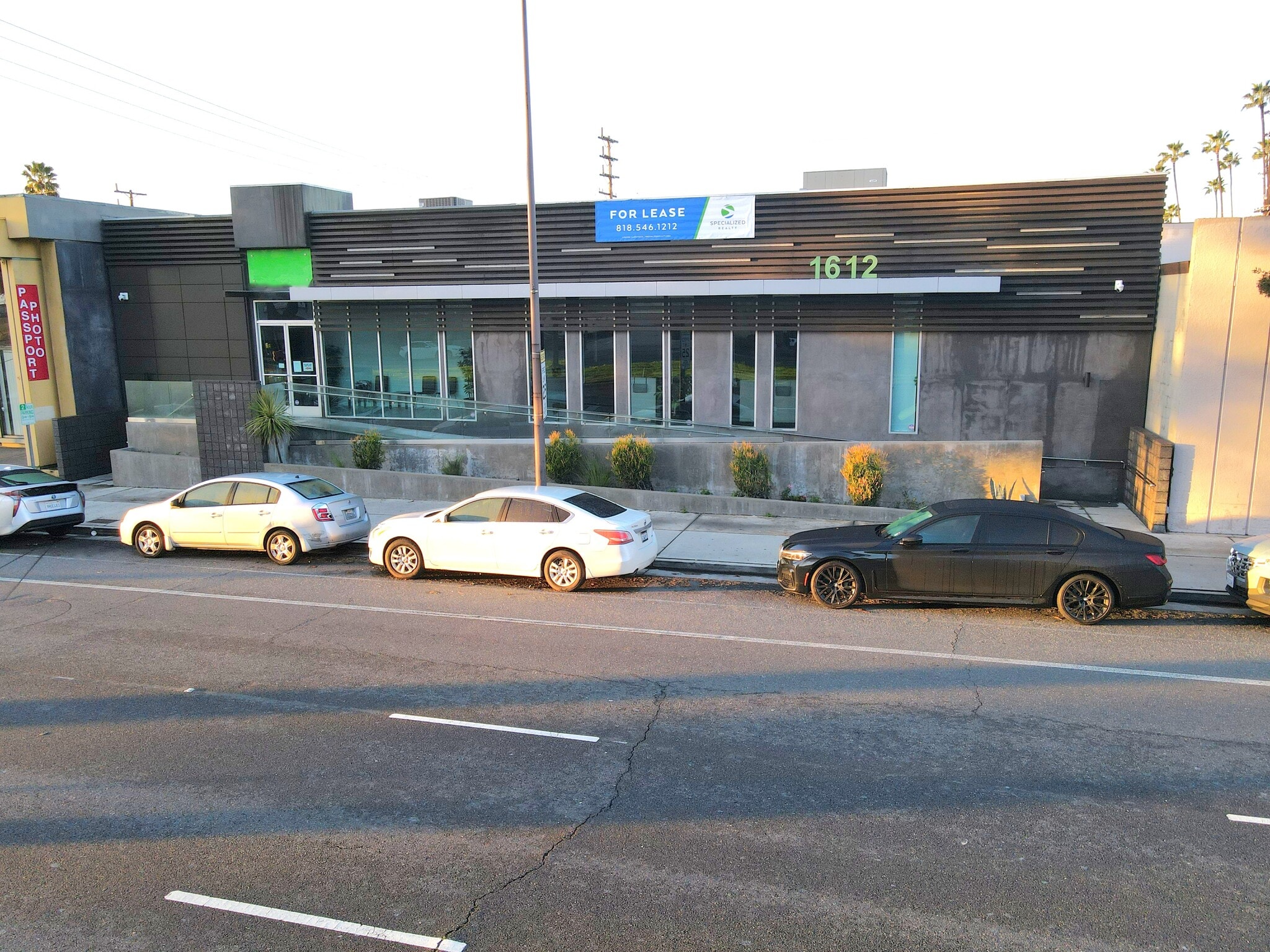 1612 W Glenoaks Blvd, Glendale, CA à louer Photo principale– Image 1 sur 3