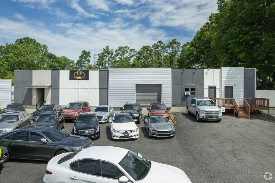 872 W Main St, Spartanburg, SC à vendre - Photo de l’immeuble – Image 3 sur 22