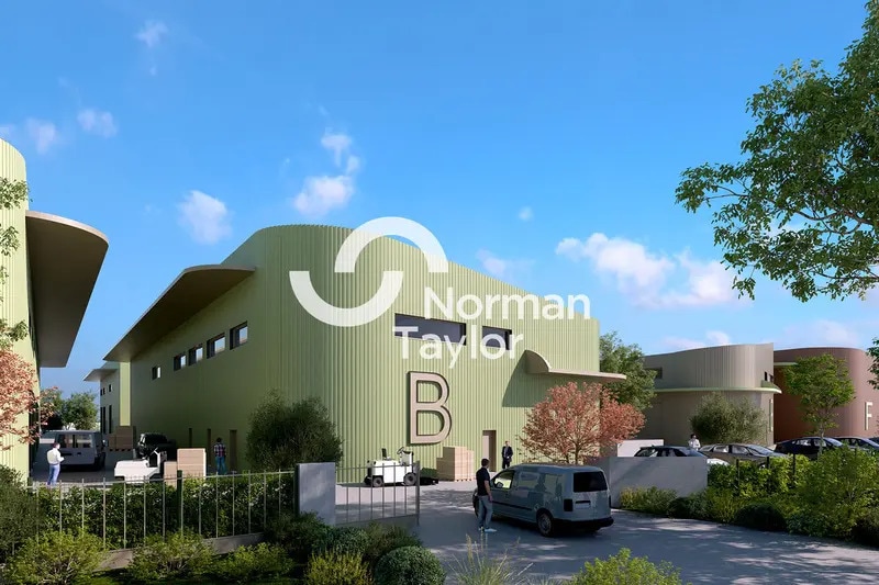 Local d'activités dans Nîmes à vendre - Photo de l’immeuble – Image 3 sur 6