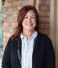 Suzanne Smith