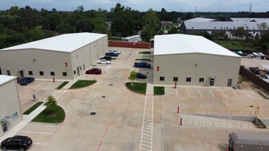 314 W Riley Fuzzel Rd, Spring, TX à louer Photo de l’immeuble– Image 1 sur 7