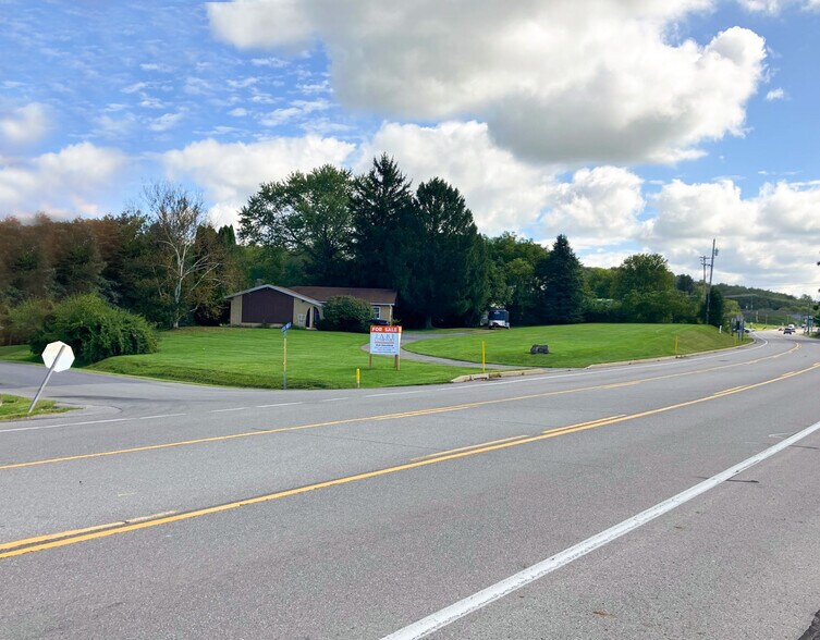 1211 Zion Rd, Bellefonte, PA à vendre - Photo de l’immeuble – Image 2 sur 2