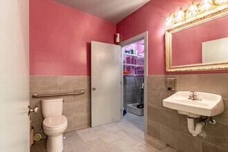 2100-2110 Sutter St, San Francisco, CA à louer Photo intérieure– Image 1 sur 8