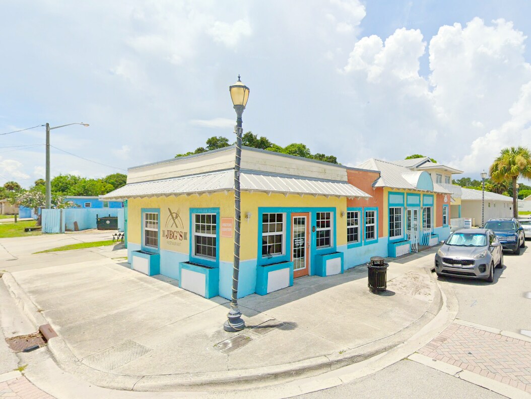 901 Avenue D, Fort Pierce, FL à louer Photo intérieure– Image 1 sur 2