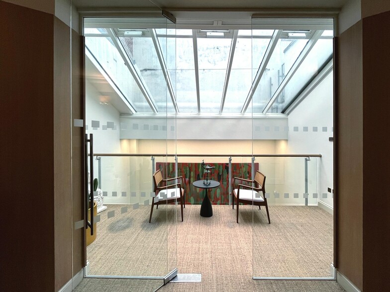 26 Seymour St, Londres à louer - Photo de l’immeuble – Image 1 sur 6