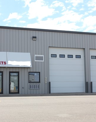 Plus de détails pour 1302 Dirkson Dr NE, Redcliff, AB - Industriel/Logistique à louer