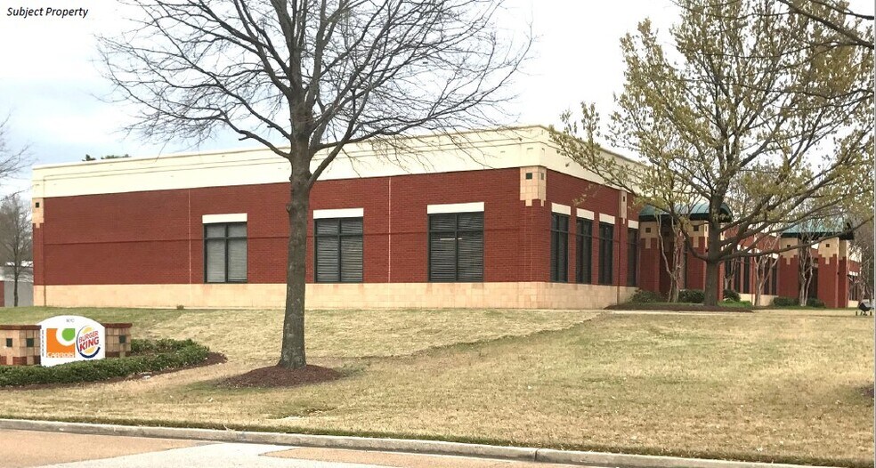 8010 Stage Hills Blvd, Bartlett, TN à louer - Photo de l’immeuble – Image 3 sur 4