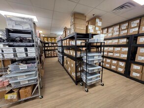 303 Corporate Center Dr, Stockbridge, GA à louer Photo intérieure– Image 1 sur 4