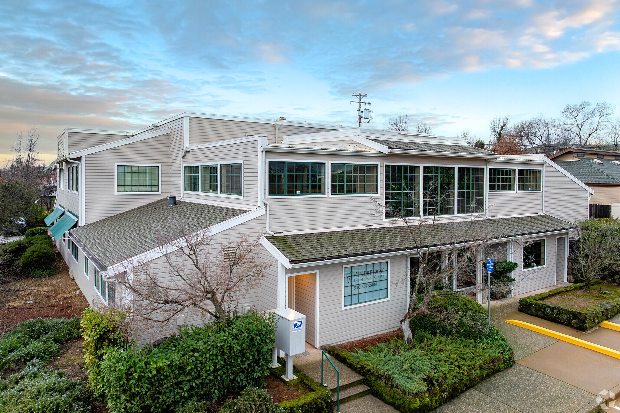 3257 Professional Dr, Auburn, CA à vendre Photo principale– Image 1 sur 5