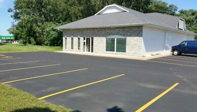 3345 State Road 93, Eau Claire, WI à louer Photo intérieure– Image 1 sur 1