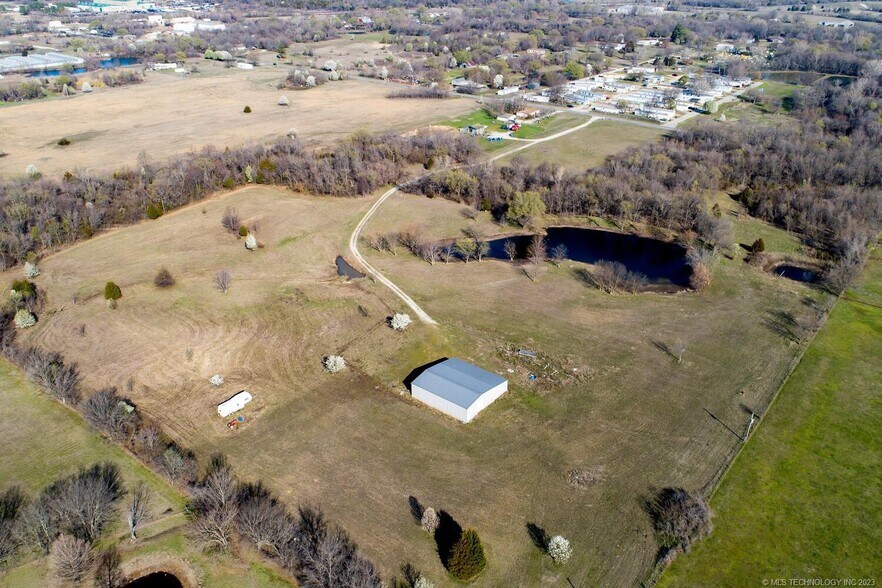 11920 E 126th St N, Collinsville, OK à vendre - Photo de l’immeuble – Image 2 sur 30