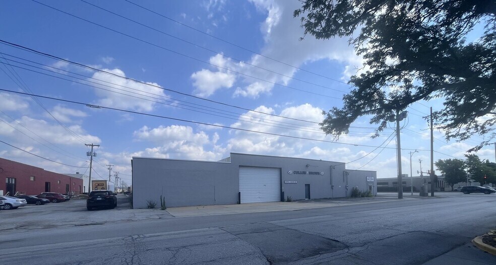 1200 Burlington St, North Kansas City, MO à vendre - Photo de l’immeuble – Image 2 sur 14