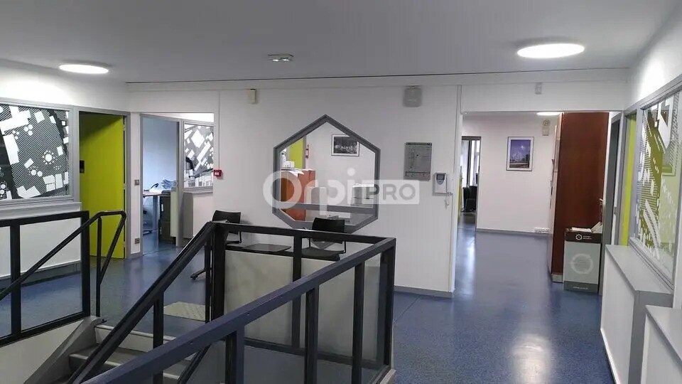 Bureau dans Pau à vendre Photo de l’immeuble– Image 1 sur 15