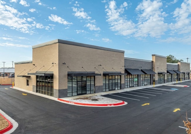 Plus de détails pour 184 South Maestri Road, Tontitown, AR - Bureau/Local commercial à louer