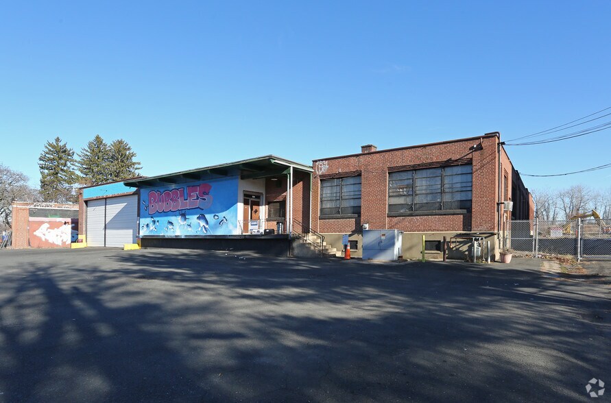 726 Windsor St, Hartford, CT à vendre - Photo principale – Image 1 sur 3