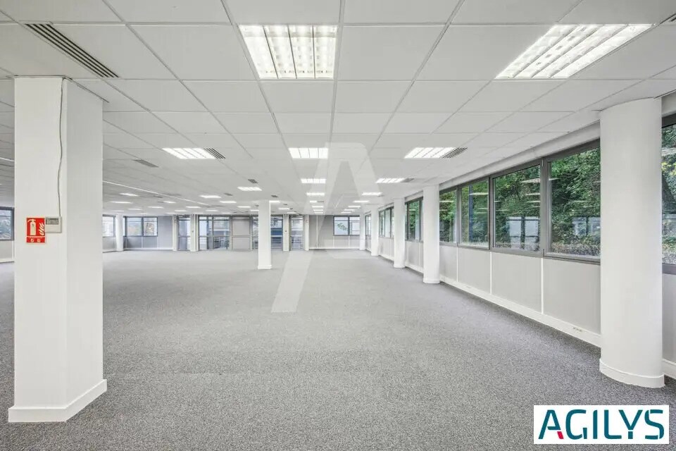 Bureau dans Orsay à louer Photo de l’immeuble– Image 1 sur 13