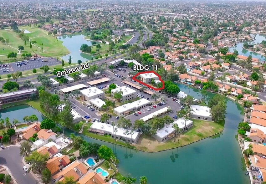 2222 S Dobson Rd, Mesa, AZ à louer - Photo de l’immeuble – Image 2 sur 19