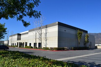 Plus de détails pour 1335 W Foothill Blvd, Azusa, CA - Industriel/Logistique à louer