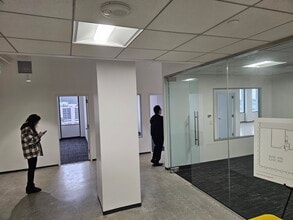 5901 W Century Blvd, Los Angeles, CA à louer Photo intérieure– Image 2 sur 3