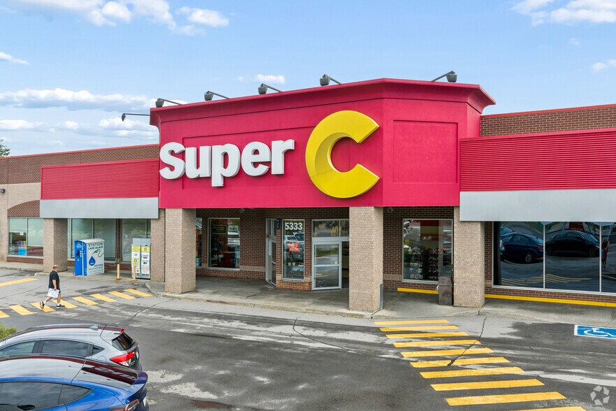 5333 Boul Laurier, Terrebonne, QC à louer - Photo de l’immeuble – Image 1 sur 12