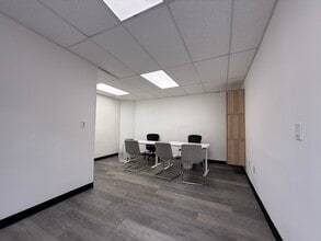 2180 NW 18th Ave, Pompano Beach, FL à louer Photo intérieure– Image 1 sur 5