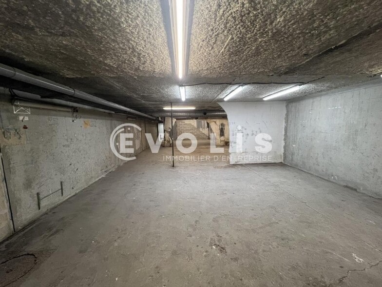 Local d’activités dans Maisons-Alfort à louer - Photo intérieure – Image 3 sur 8
