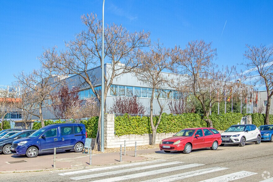 Calle Ecuador, 14, Torrejón de Ardoz, Madrid à louer - Photo de l’immeuble – Image 2 sur 3