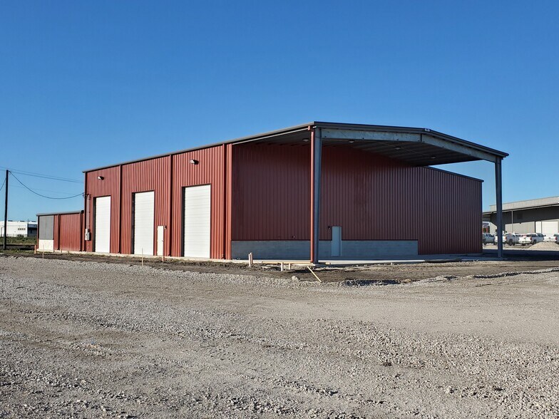 1225 Cathead Rd, Corpus Christi, TX à louer - Photo de l’immeuble – Image 2 sur 4