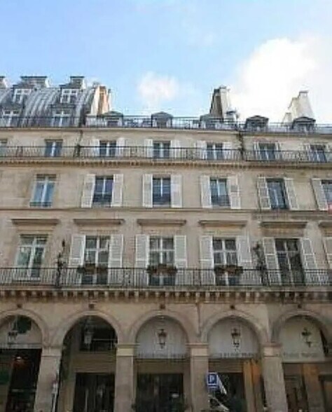 4 Rue De Castiglione, Paris à louer - Photo de l’immeuble – Image 1 sur 1