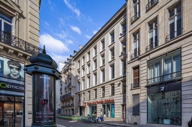 Plus de détails pour 4 Rue De Ventadour, Paris - Coworking à louer