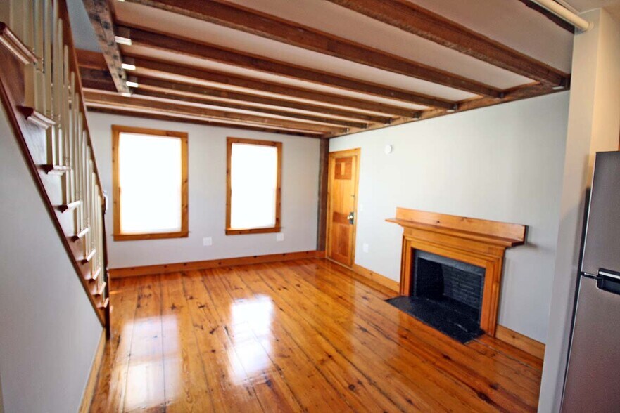 168 Main St, Deep River, CT à vendre - Photo de l’immeuble – Image 2 sur 26