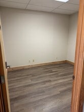 320 N 1st St, Hamilton, MT à louer Photo intérieure– Image 1 sur 2