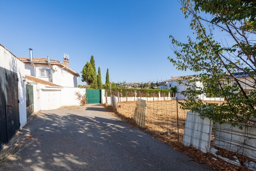 Terrain dans Huétor Vega à vendre - Photo de l’immeuble – Image 3 sur 19