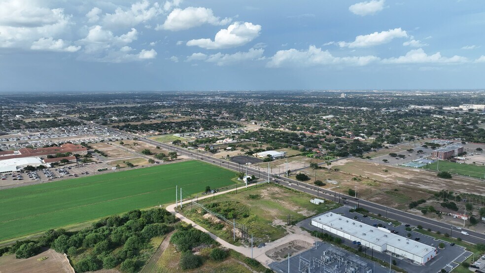 1617 Ware Rd, McAllen, TX à vendre - Vidéo sur l’annonce professionnelle – Image 2 sur 35