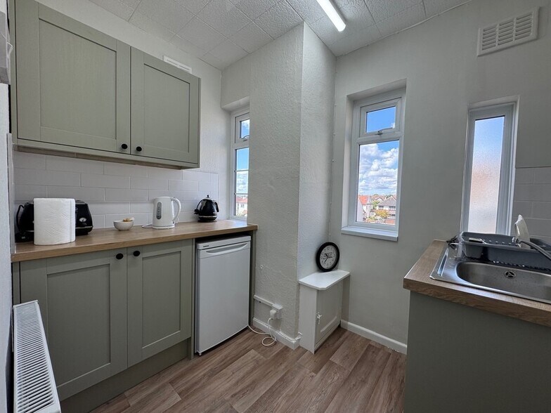 Thames House, 1528 London Rd, Leigh On Sea à louer - Photo intérieure – Image 3 sur 3