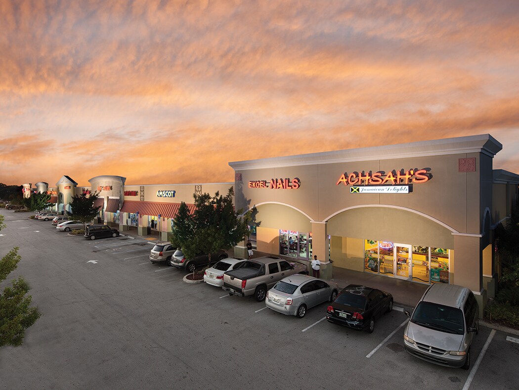 5521-5573 W Oakland Park Blvd, Lauderhill, FL à louer Photo principale– Image 1 sur 8
