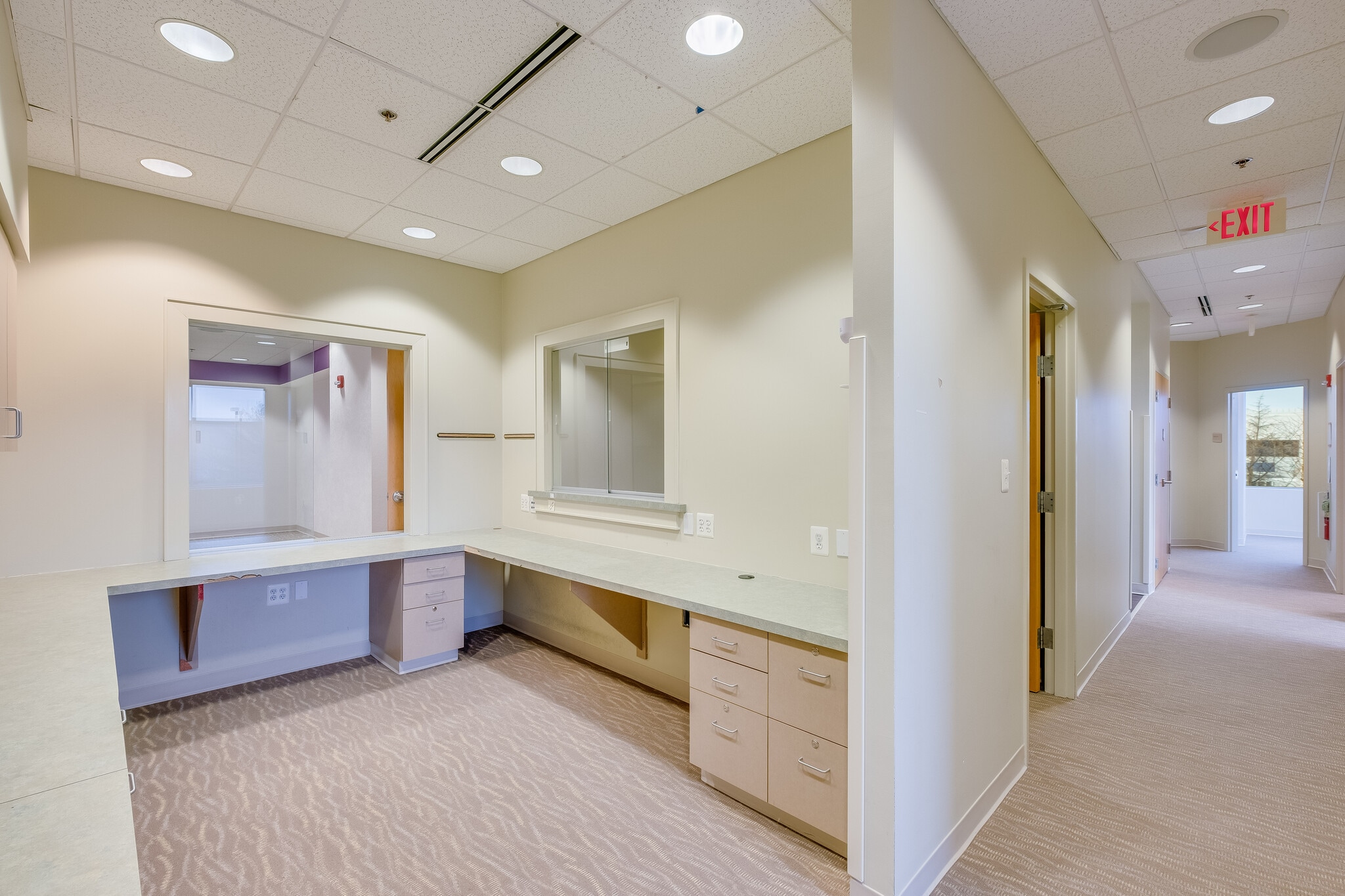 21785 Filigree Ct, Ashburn, VA à louer Photo intérieure– Image 1 sur 20