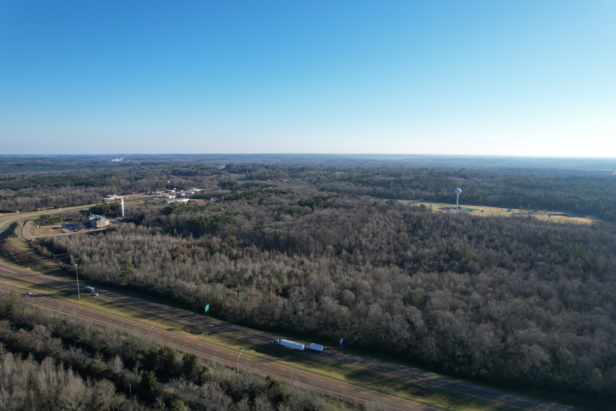 01 South Frontage rd, Winona, MS à vendre Photo principale– Image 1 sur 8